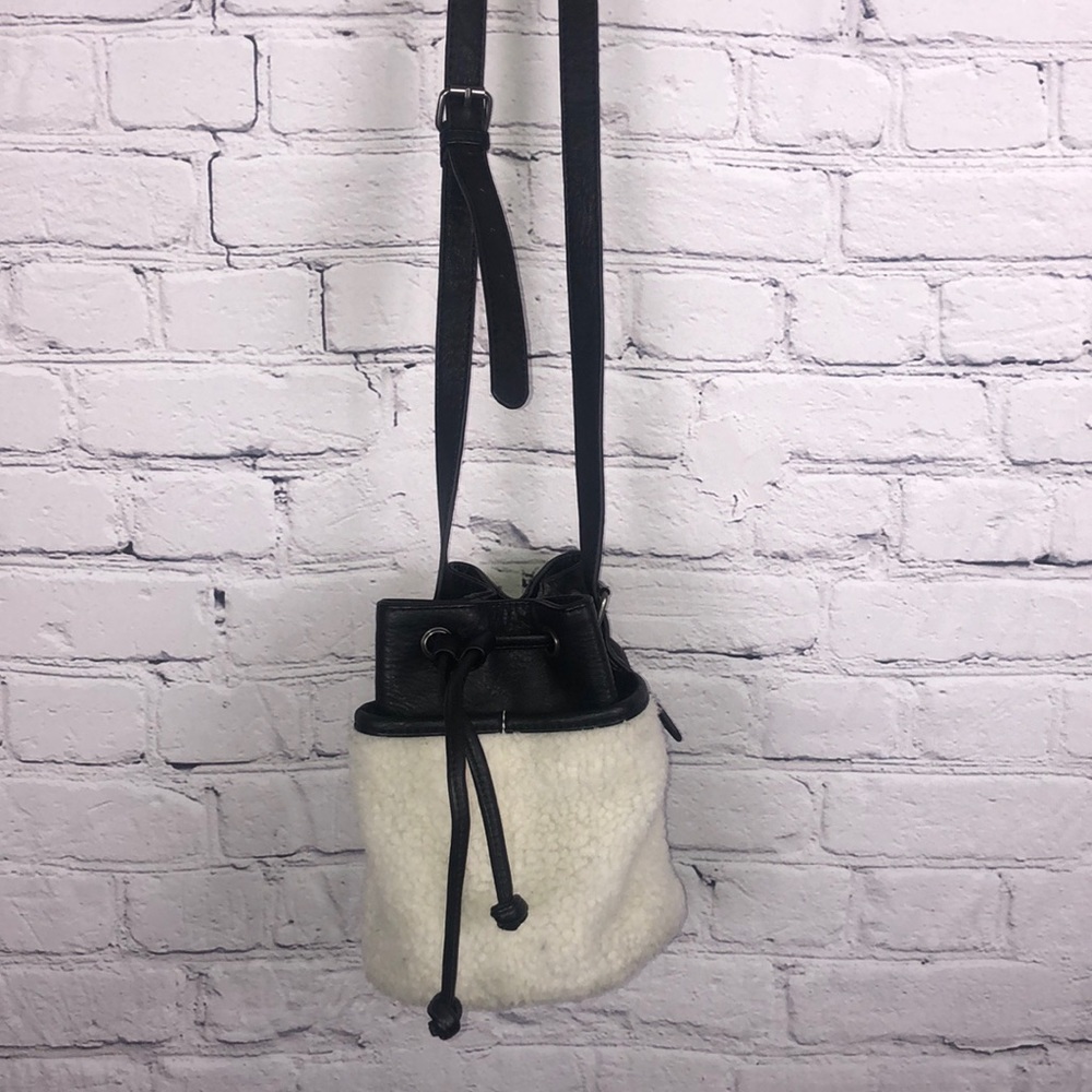 American Eagle Sherpa Faux Leather Crossbody - Picture 1 of 12